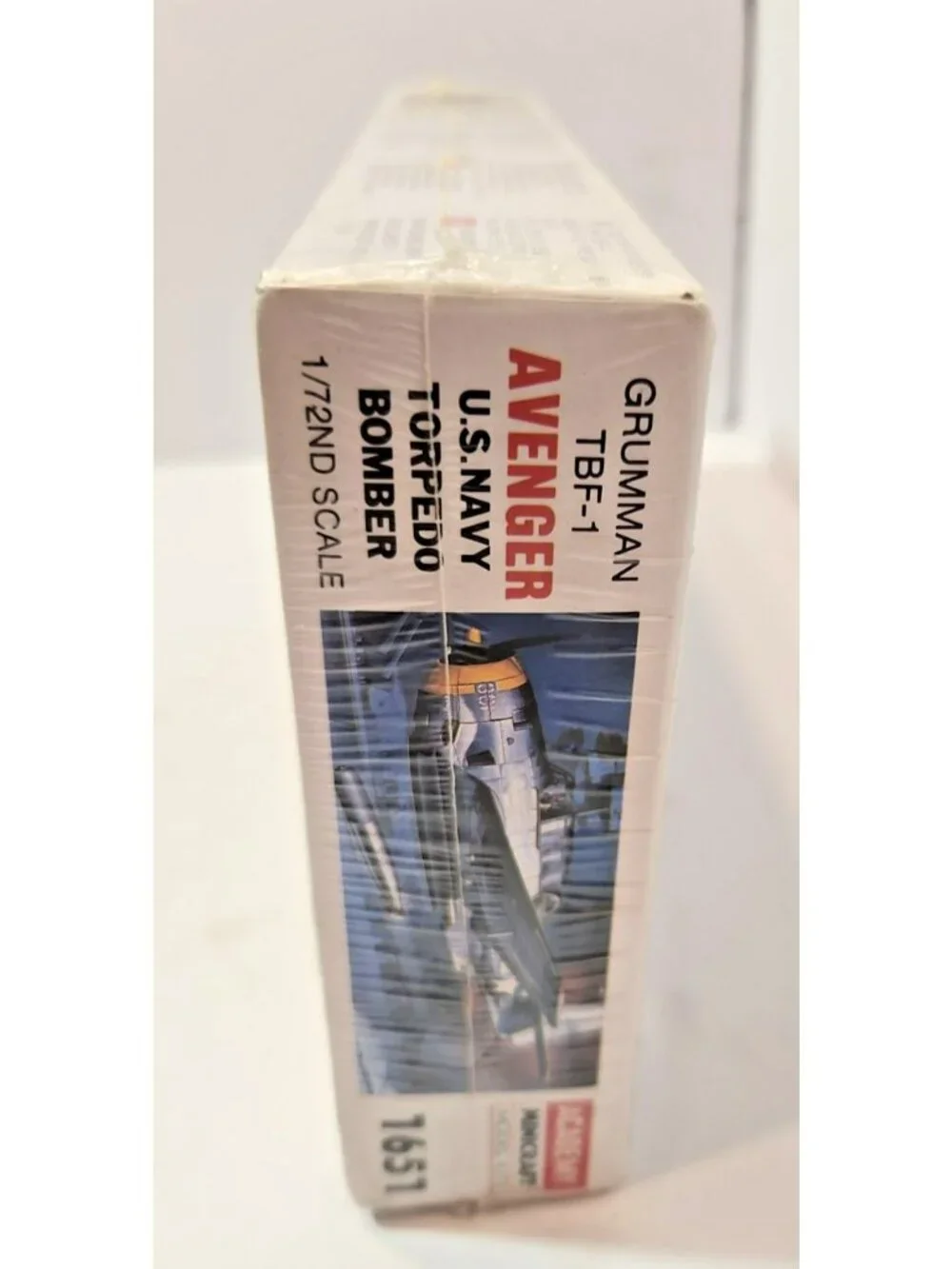 Academy Minicraft 1:72 Grumman Avenger TBF-1 Plastic Model Kit Un-Opened # 1651